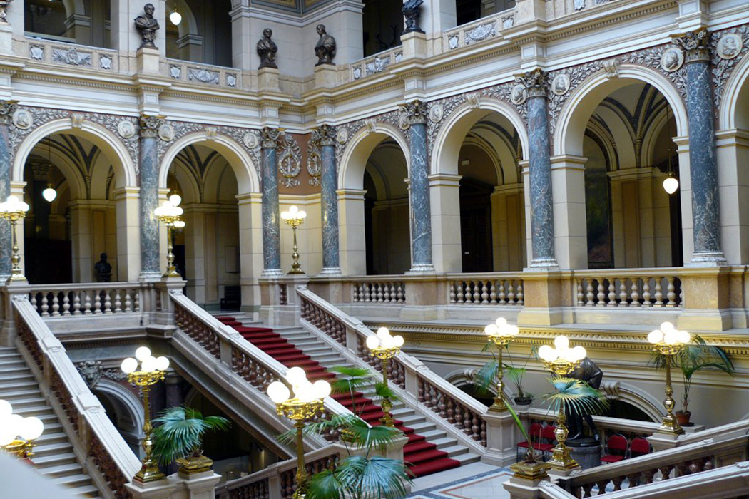 Casino Royale film location: National Museum, Prague