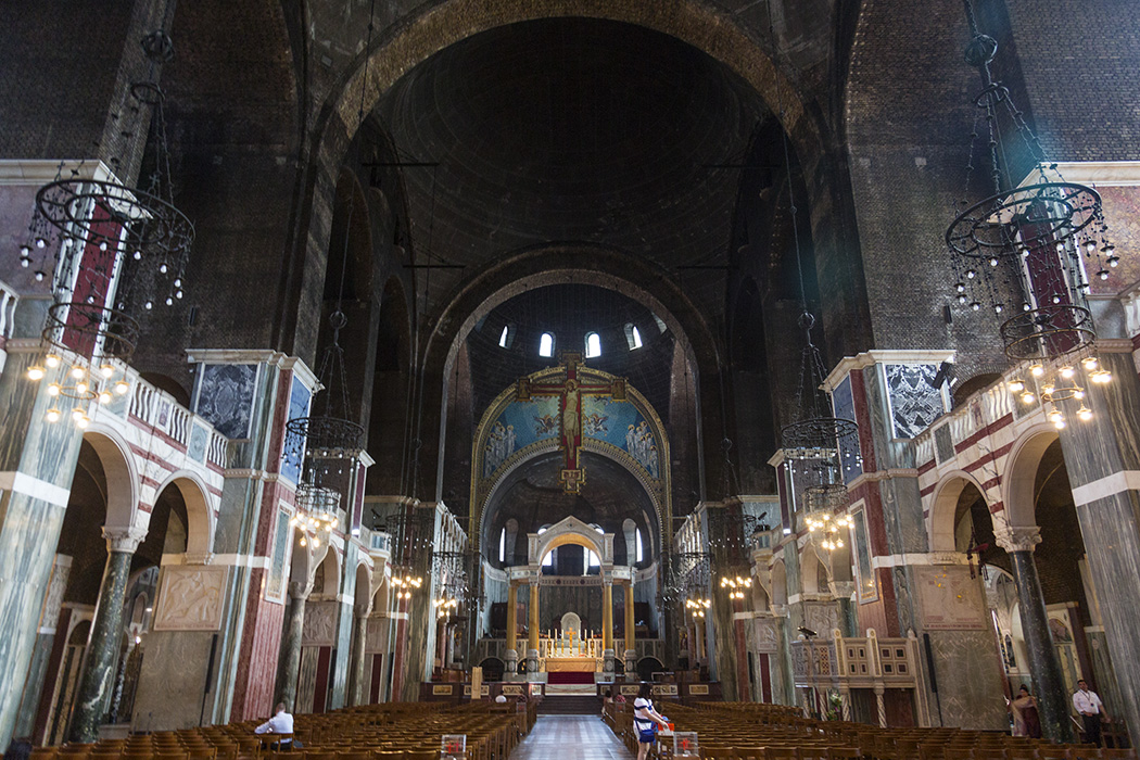 Jack Ryan: Shadow Recruit filming location: Westminster Cathedral, Victoria, London