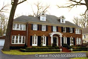 Home Alone 2: Lost In New York filming location: 671 Lincoln Avenue, Winnetka, Illinois