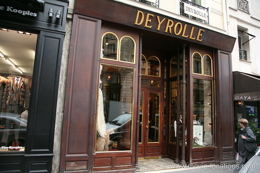Midnight In Paris location: Maison Deyrolle, 46 rue du Bac, Paris