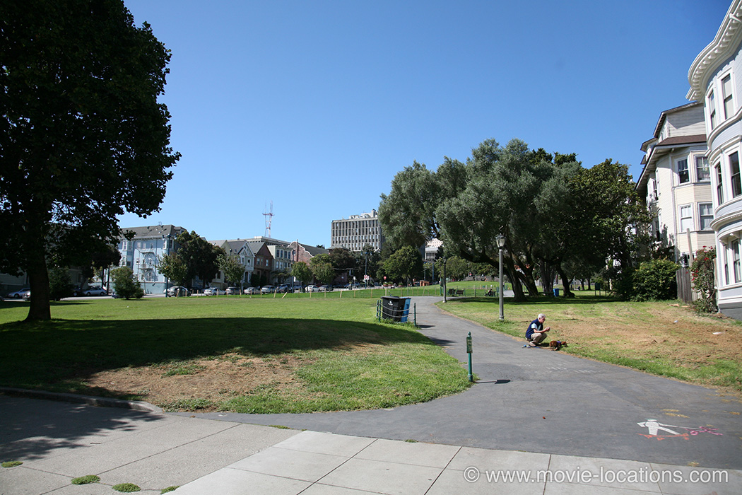 The Pursuit Of Happyness filming location: Duboce Park, San Francisco