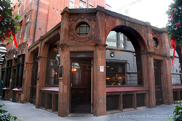 Wilde film location: Jamaica Wine House, St Michael's Alley, Cornhill, City of London