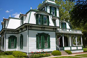 About Schmidt film location: Scout's Rest Ranch, Scouts Rest Ranch Road, North Platte, Nebraska