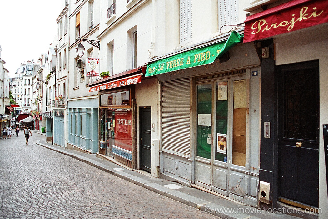 Amelie film location: La Verre a Pied, Rue Mouffetard, Paris
