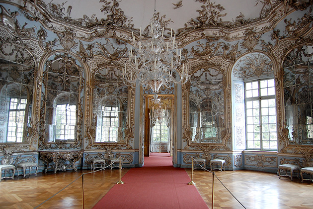 Last Year In Marienbad film location: Amalienburg, Schloss Nymphenburg.