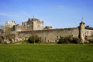 Barry Lyndon location: Cahir Castle, Cahir, Tipperary
