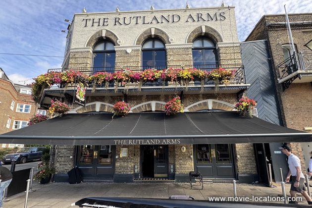 Bohemian Rhapsody film location: Rutland Arms, Lower Mall, Hammersmith, W6
