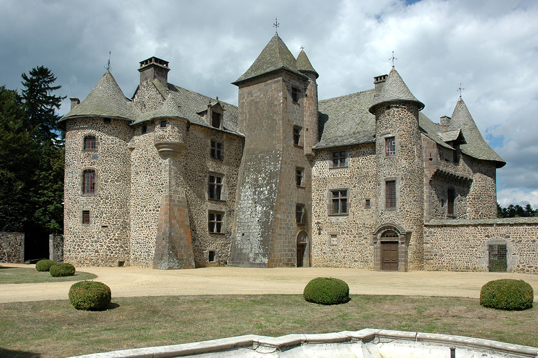 The Bride filming location: Château de Cordès, Orcival, France
