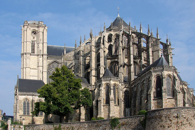 Cyrano De Bergerac film location: Cathedral of St Julien, Le Mans