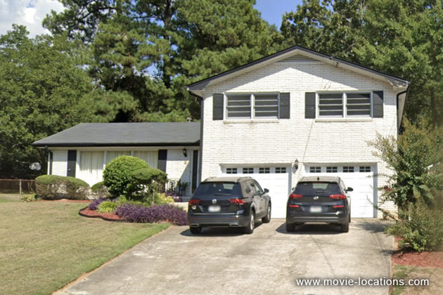 The End Of Oak Street film location: Wisteria Lane, Atlanta, Georgia