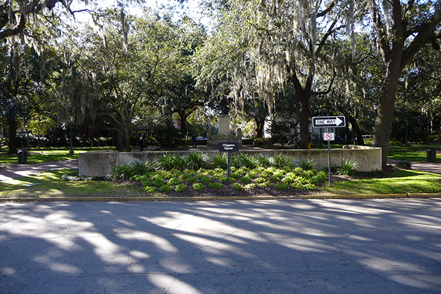 Forrest Gump filming location: Chippewa Square, Savannah, Georgia
