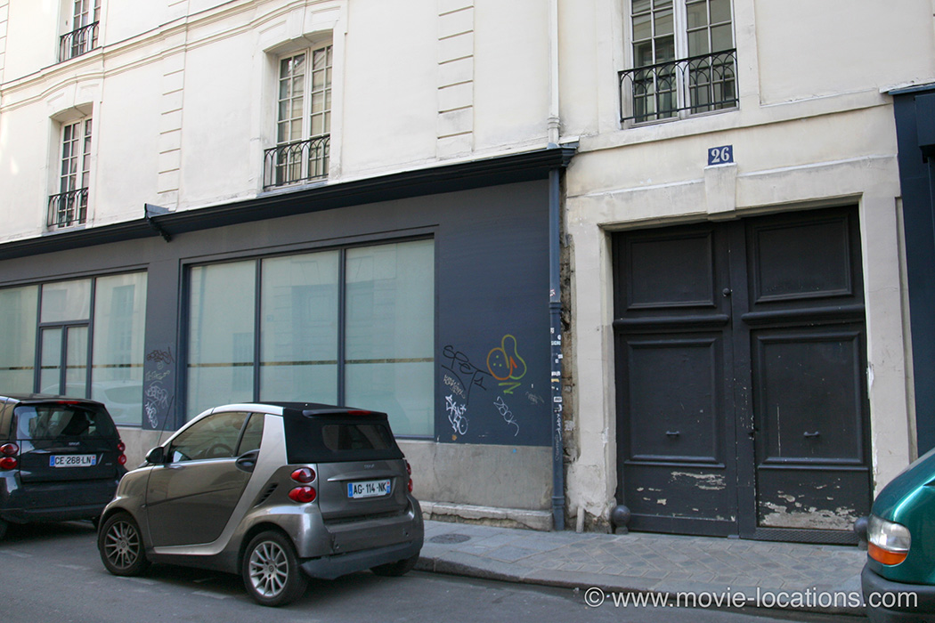 La Haine filming location: Galerie Brownstone, rue Saint Gilles, Paris