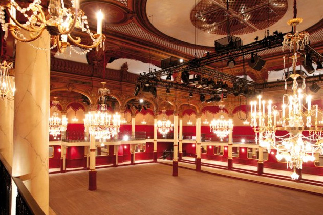 Last Tango In Paris filming location: Salle Wagram, avenue de Wagram, Paris