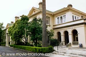 Dead Men Don't Wear Plaid filming location: Mayfield Senior School, Pasadena, Los Angeles