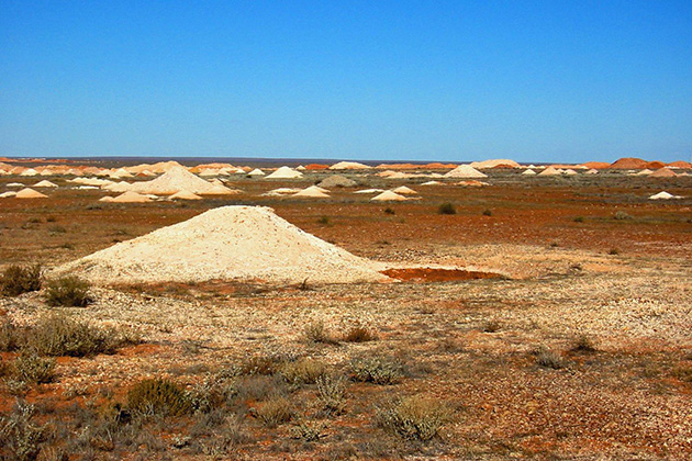 Mad Max Beyond Thunderdome filming location: Coober Pedy, South Australia