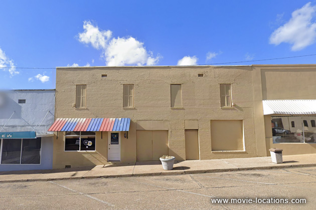 My Dog Skip film location: Star Theatre, Main Street, Mendenhall, Mississippi