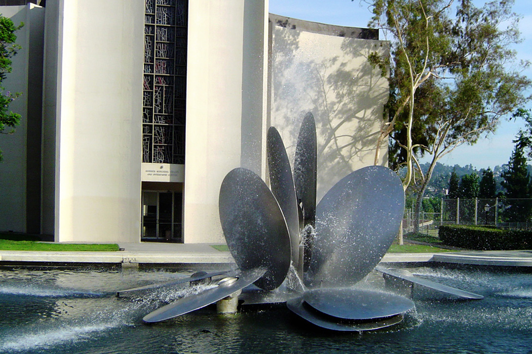 Star Trek III: The Search For Spock filming location: Gilman Fountain, Occidental College, Eagle Rock, Los Angeles
